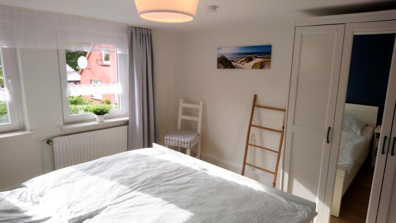 Ferienwohnung Achterdeck - Alte Schmiede Neugarmssiel Schillig Extérieur photo