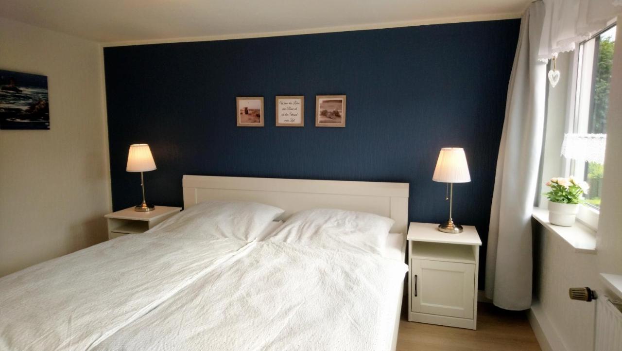 Ferienwohnung Achterdeck - Alte Schmiede Neugarmssiel Schillig Extérieur photo